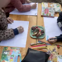 Kinder malen Bilder (28.02.26)